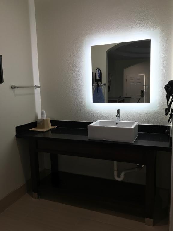 Americas Best Value Inn & Suites Spring / N. Houston Kültér fotó